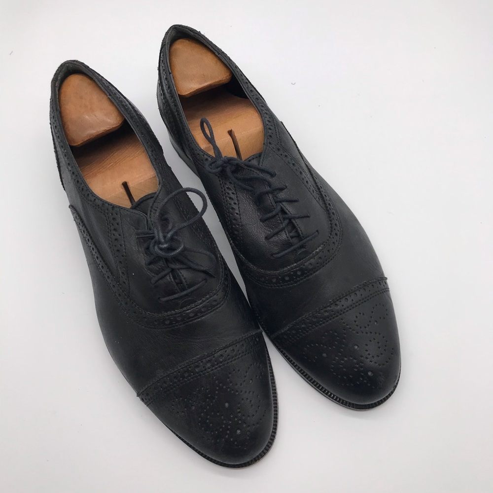Johnston & Murphy size 10.5 M black leather shoes - Picture 2 of 6